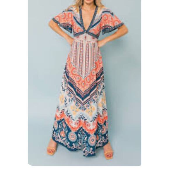 Flying Tomato Colorful Boho V-Neck Maxi Dress. 
Size Large - Picture 1 of 10